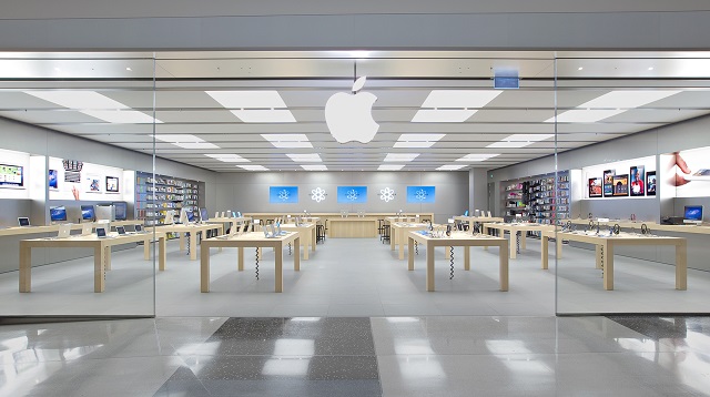 Photo of Apple Education Store Australia - Westfield Southland1239 Nepean Highway Cheltenham, VIC 3192 (03) 8523 1400. Image credit: Apple Australia