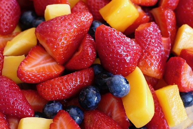 25 Healthy Ways to Eat Best Low-carb Fruits for Diabetes Prevention: